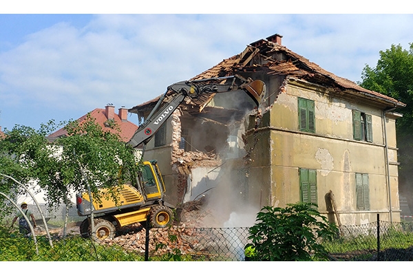 rušenje hiše, slika 3